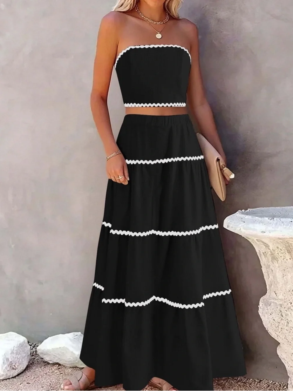 Blk|White 2 Piece